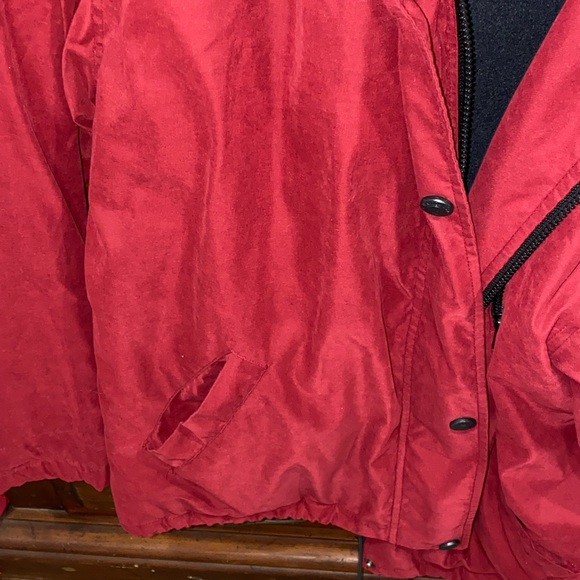 Jacket - Picture 5 of 10
